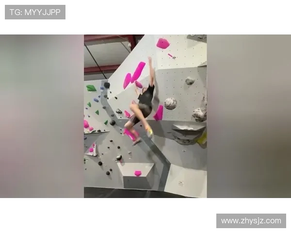 攀岩巨献：深入解析北京攀岩队的训练与技术秘诀